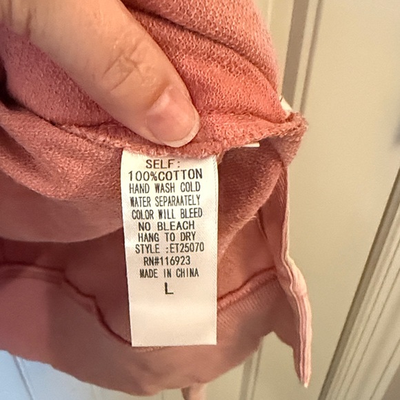 Easel Dusty Pink Sweatshirt - Picture 4 of 9